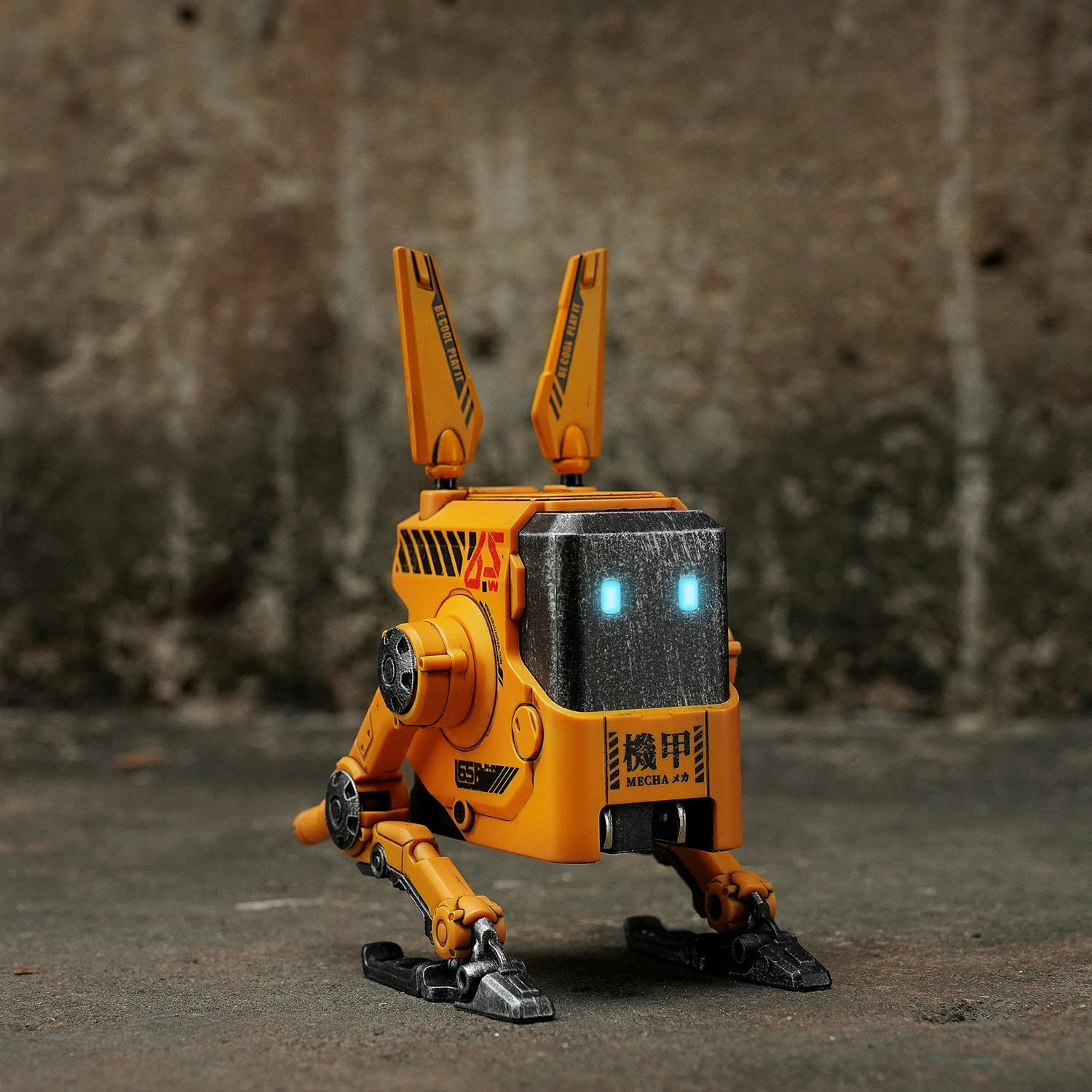 Alpha65 GaN 65W Wall Charger - War Damaged Yellow - Image 3