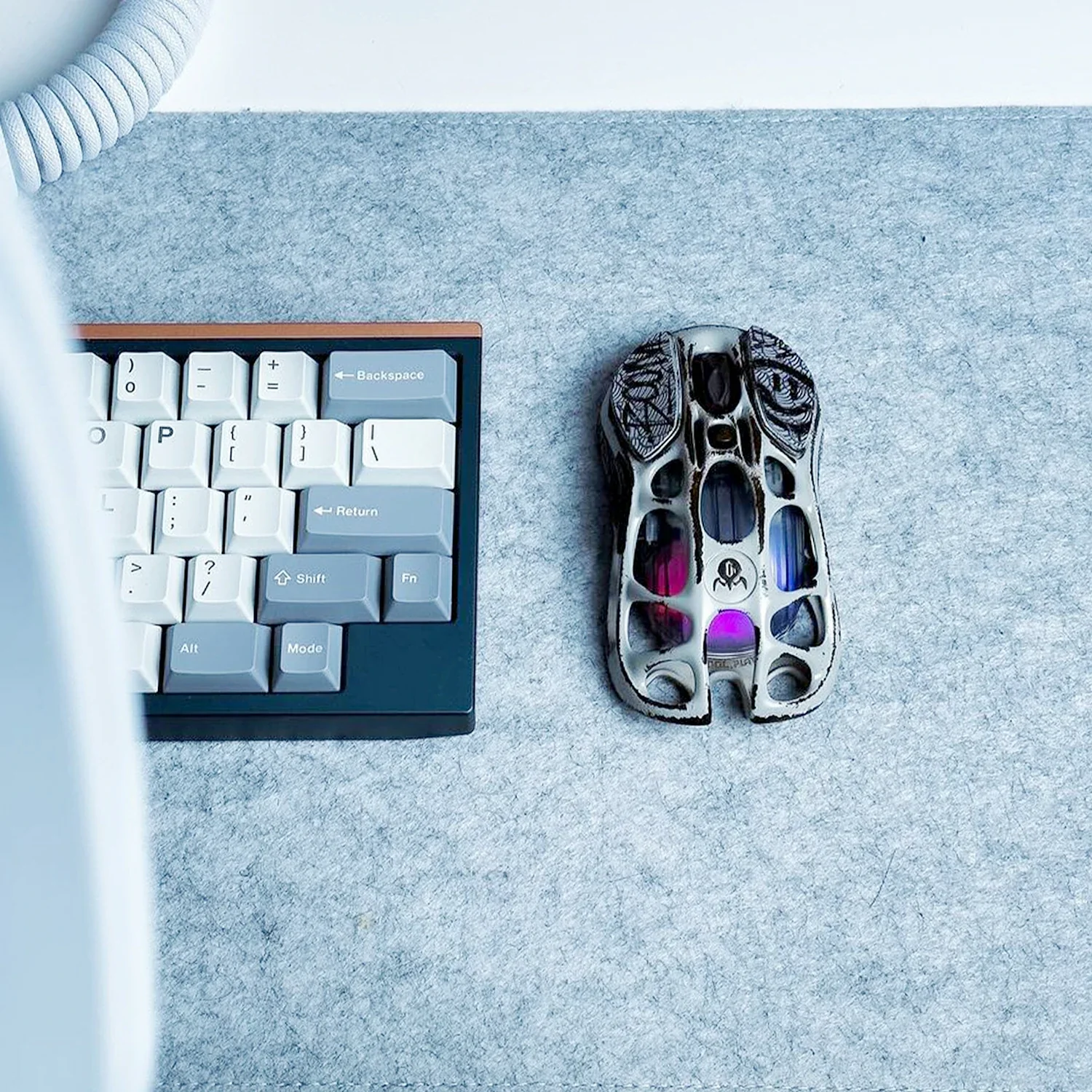 Mercury M1 Pro Wireless Gaming Mouse - Image 4